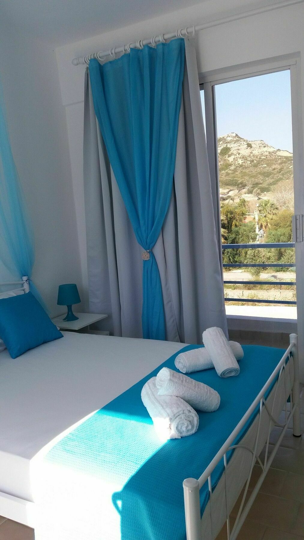 Sofias Blue Apartment Faliraki Bagian luar foto